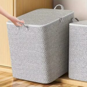 Multi-functional large-capacity quilt storage bag with handle and zipper